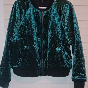 Torrid croppedl size 2 jacket